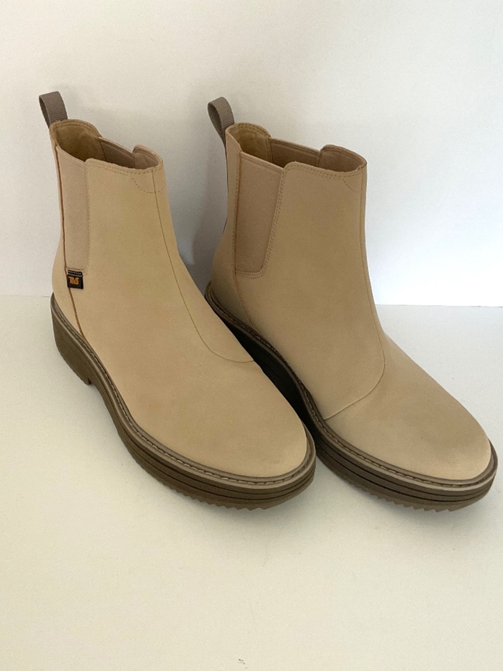 TEVA Midform Chelsea Chunky Platform Boot in Sesame Beige Water Repellent SZ 7.5 - Picture 3 of 8